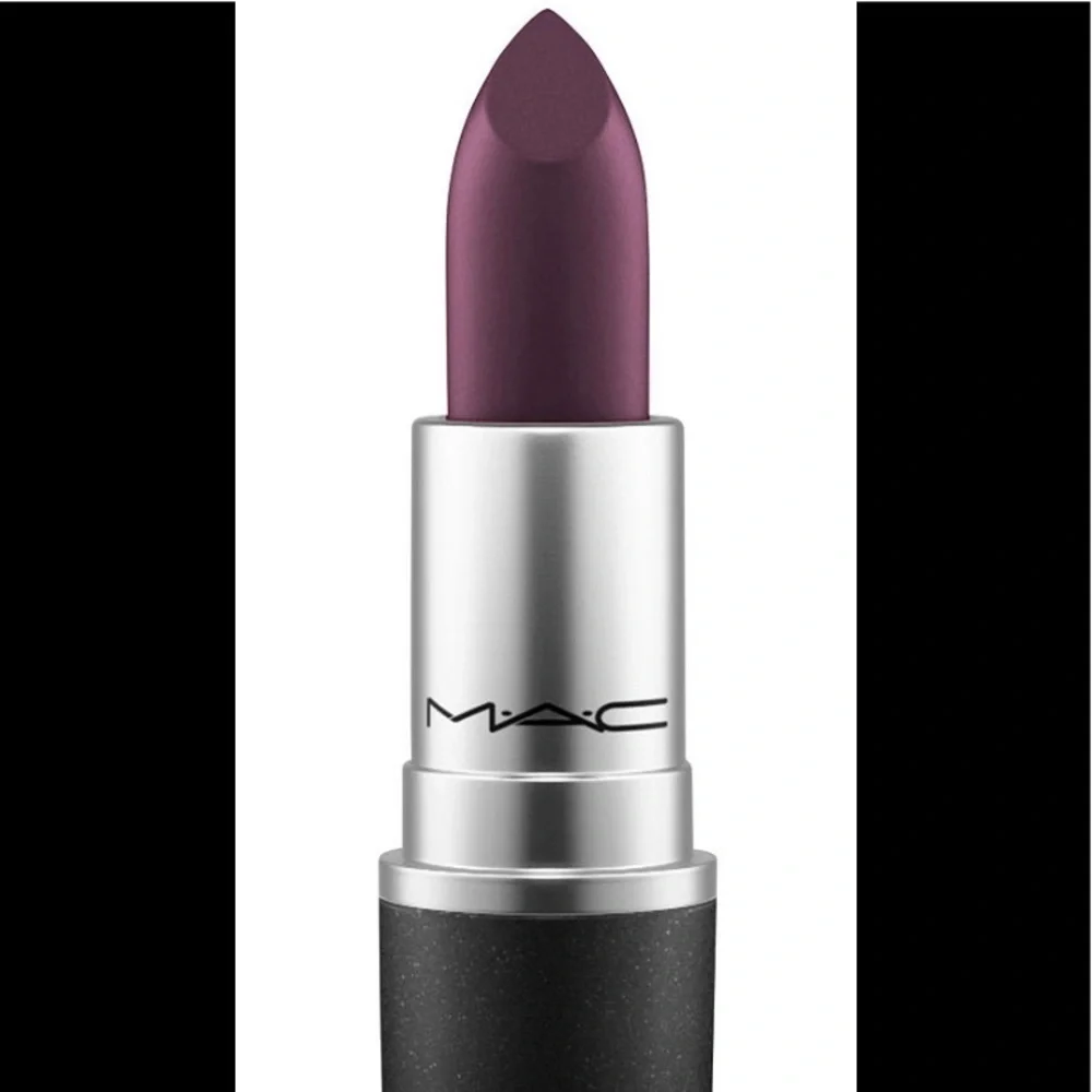 MAC Cosmetics dark eggplant
